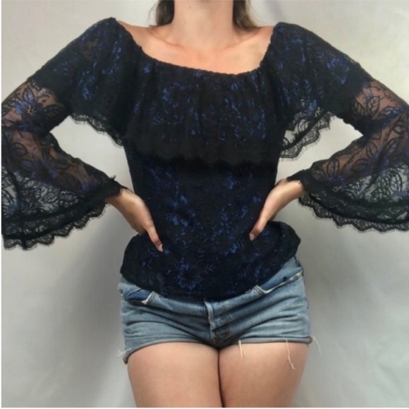 WHBM Floral Lace Off-Shoulder Bell Sleeve Blouse. 0. NWT. $110! - Picture 6 of 14